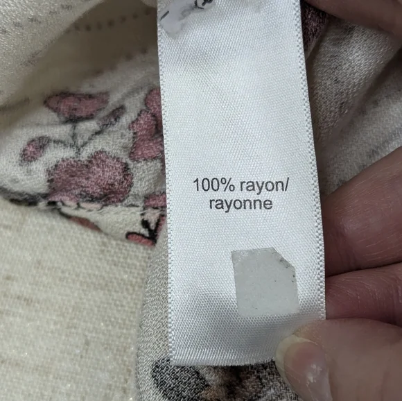 Maurices Floral Sleeveless Button-Down Boho Top - Large - Picture 3 of 13